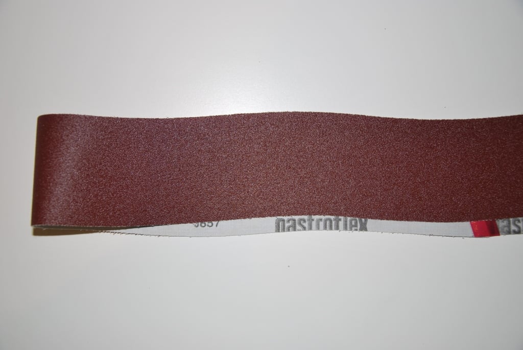 80x1220 Scalloped Belts Korn P60
