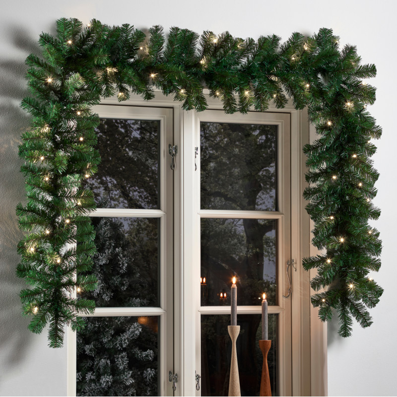 Nordic Winter Kunstig Granguirlande Med 50 Led-lys   270 Cm